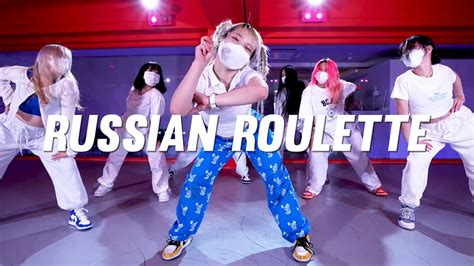 russian roulette choreography|The Meaning Behind The Song: 러시안 룰렛 Russian Roulette by Red Vel.